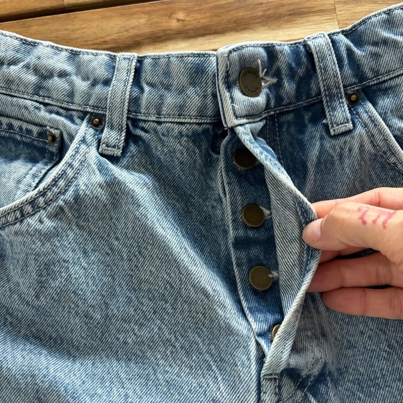 Sezane Denim Shorts - Picture 4 of 8